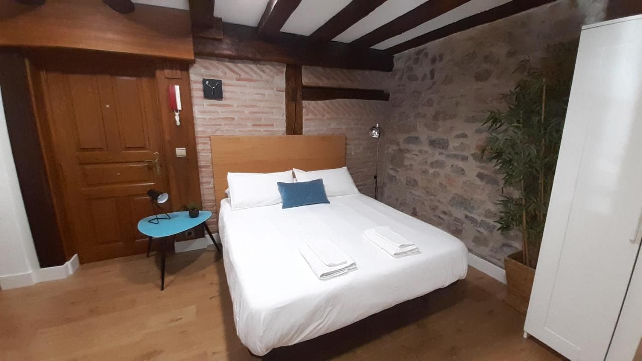 Luxury In Old Town Near Beach By Www,Sansebastianapartments,Es San Sebastián Zewnętrze zdjęcie